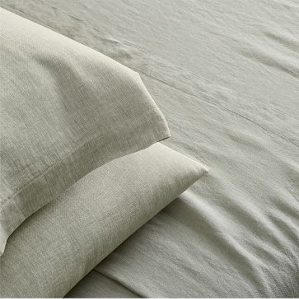 NWT West Elm European Flax Linen Standard Shams Set in Celadon Melange (Green)